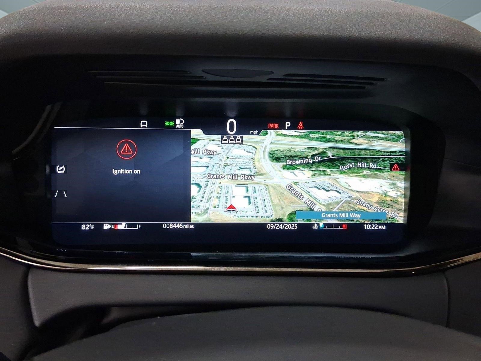 Used 2025 Land Rover Range Rover Evoque Dynamic SE image 18