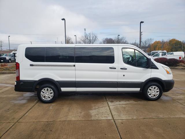 Used 2015 Ford Transit 350 XLT image 4