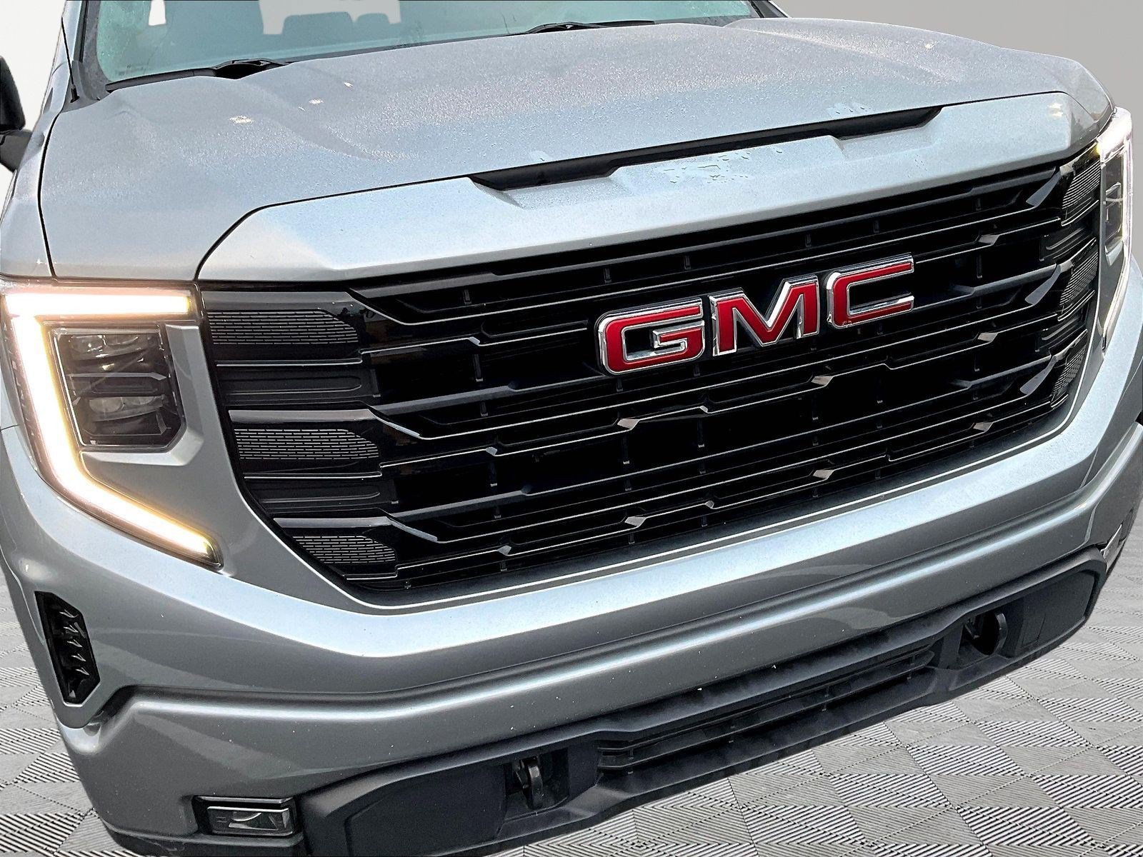 Used 2024 GMC Sierra 1500 Elevation AWD/4WD image 33