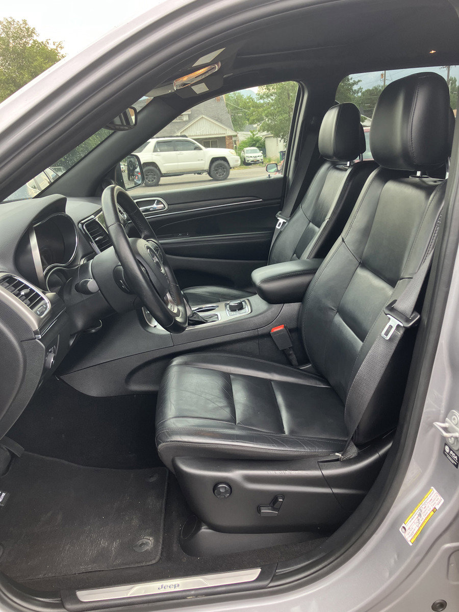 Used 2021 Jeep Grand Cherokee Limited image 6