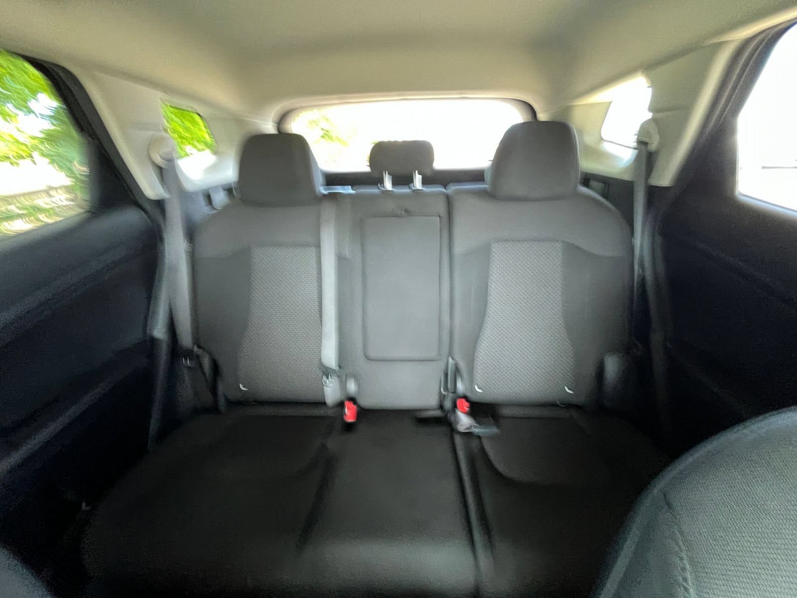 Used 2025 Kia Sportage LX FWD image 35