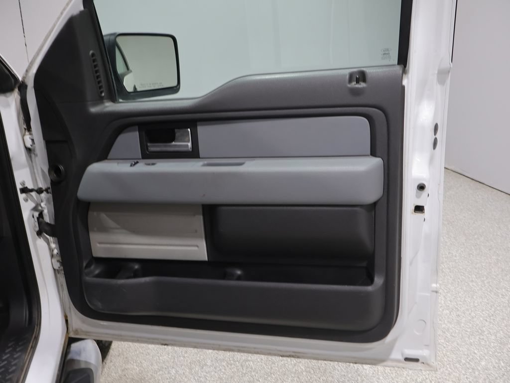 Used 2013 Ford F150 STX w/ Mid Equipment Group AWD/4WD image 25