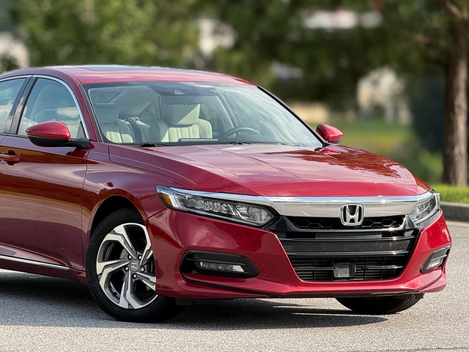 Used 2018 Honda Accord EX-L image 48