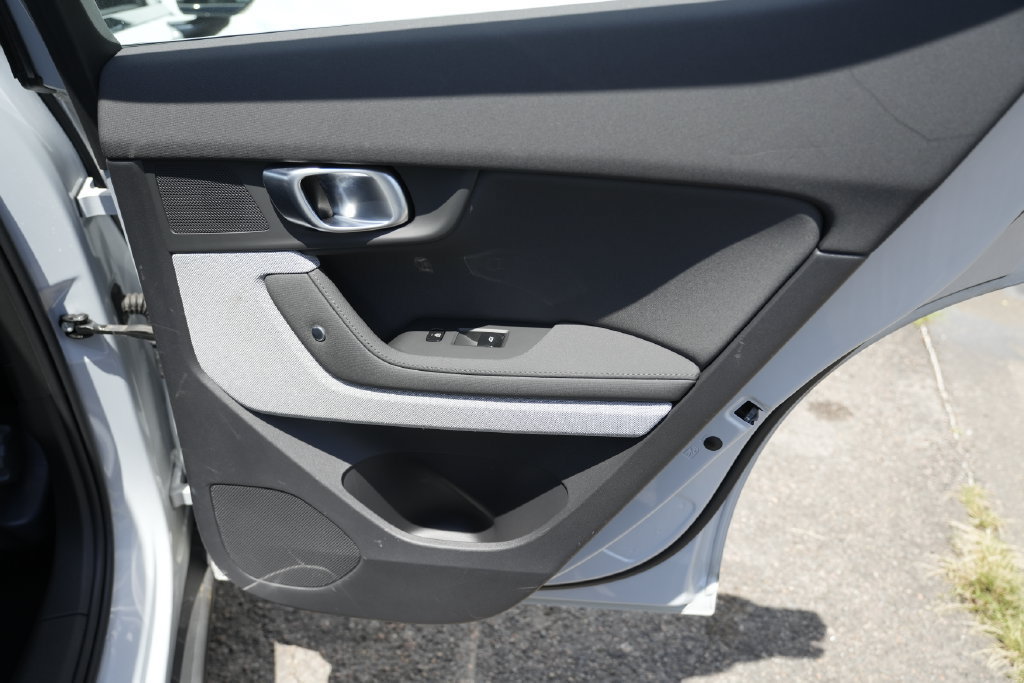 Used 2023 Polestar Polestar 2 AWD/4WD image 37