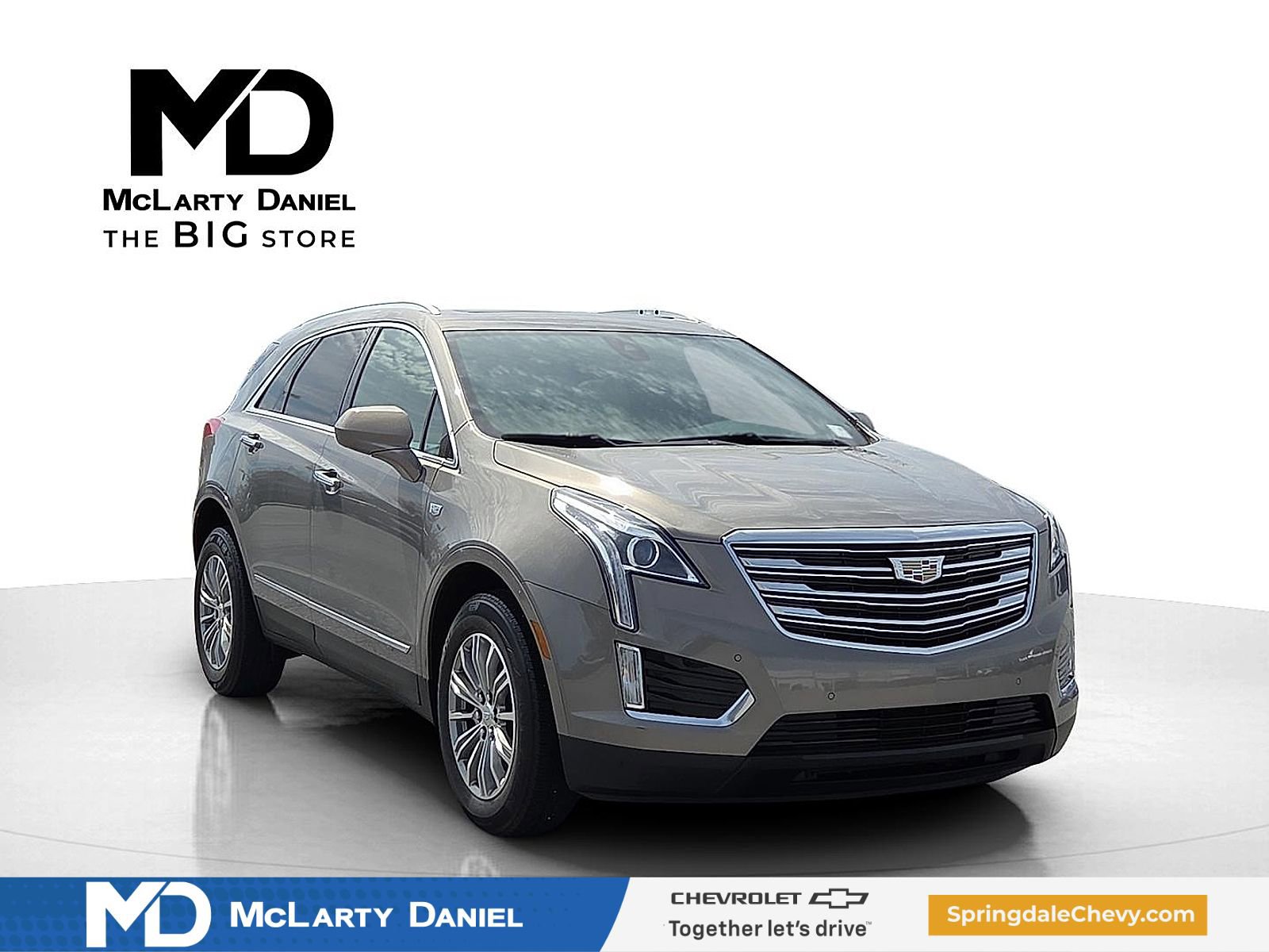 Used 2017 Cadillac XT5 Luxury w/ Driver Awareness Package image 1