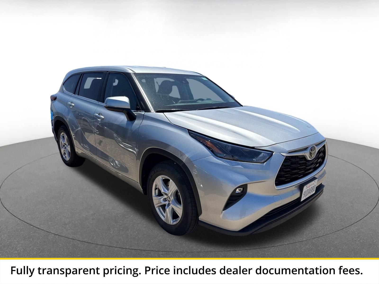 Used 2025 Toyota Highlander LE