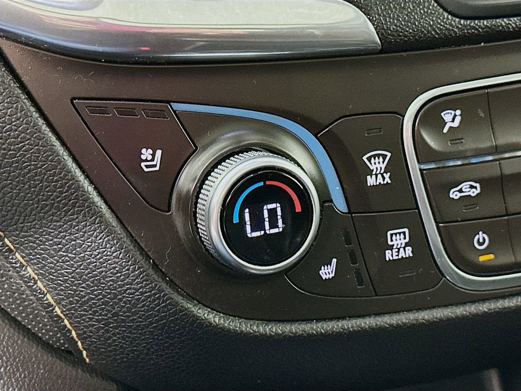 Used 2018 Chevrolet Equinox Premier AWD/4WD image 28