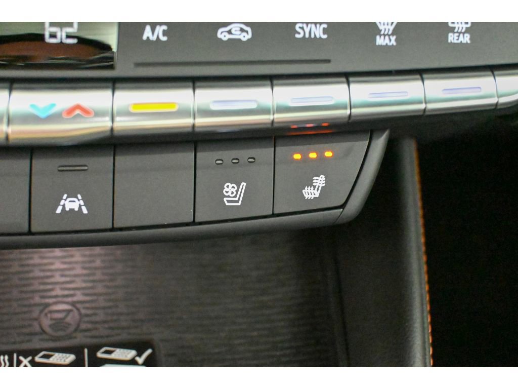 New 2026 Cadillac CT4 V w/ LPO, ONYX Package image 32