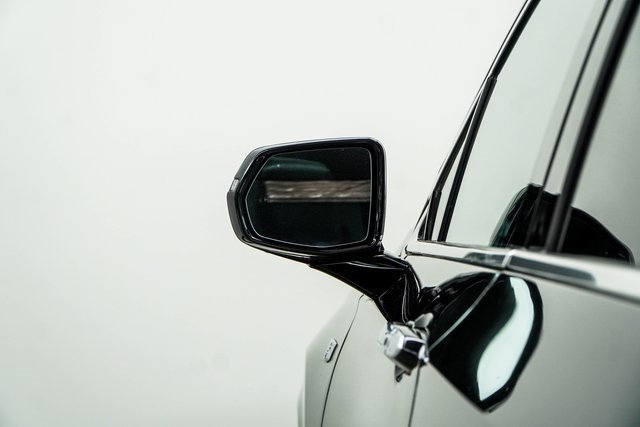 Used 2020 Cadillac XT6 Premium Luxury image 13