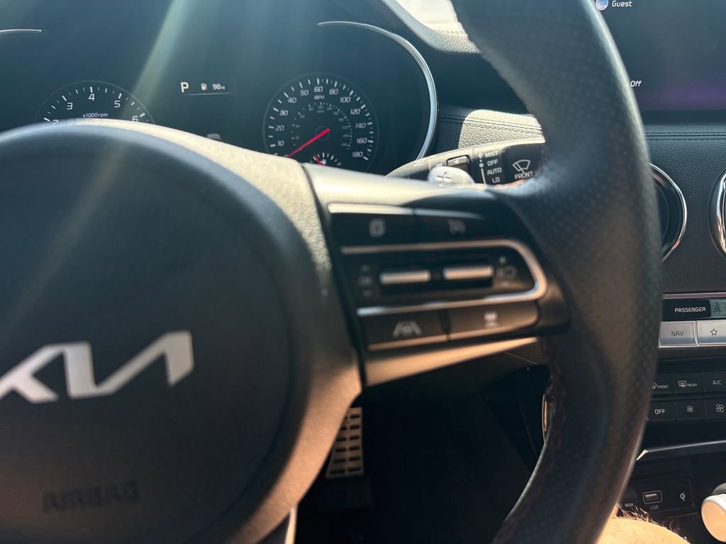 Used 2022 Kia Stinger GT-Line w/ Sun & Sound Package image 17