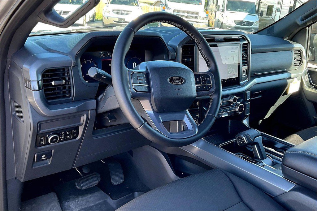 Used 2025 Ford F150 XLT w/ Equipment Group 302A MID AWD/4WD image 41