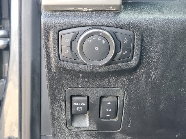 Used 2020 Ford F150 Lariat AWD/4WD image 16
