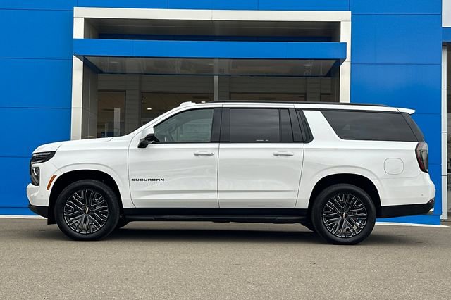 New 2026 Chevrolet Suburban RST w/ RST Capability Package image 9