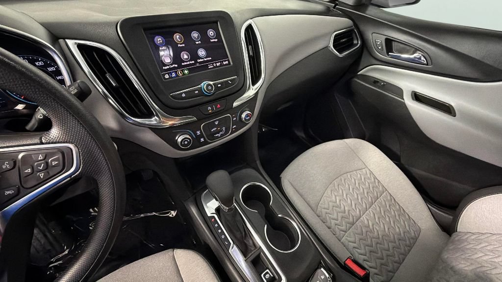 Certified 2024 Chevrolet Equinox LS w/ LS Convenience Package FWD image 19