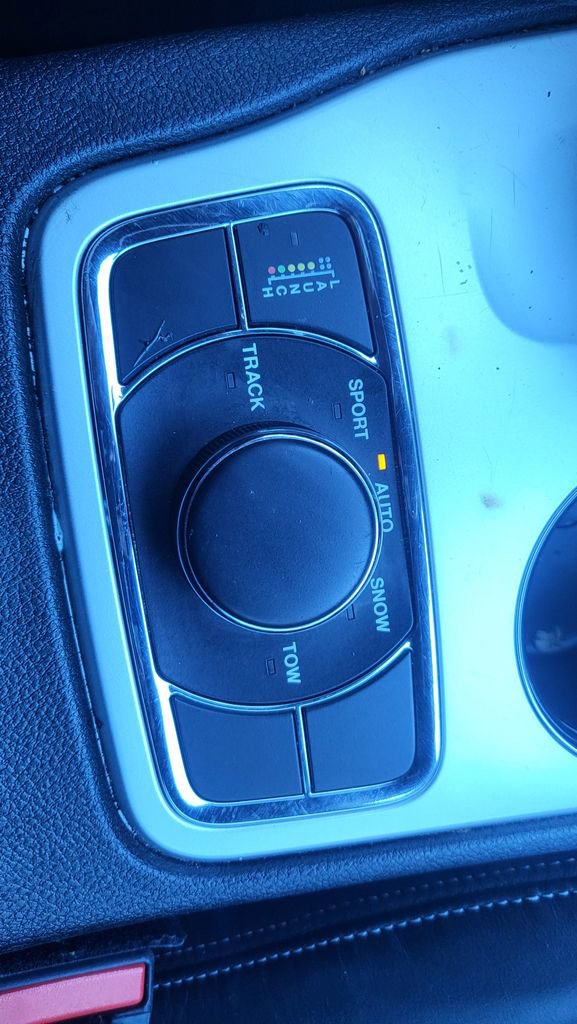 Used 2015 Jeep Grand Cherokee SRT w/ Trailer Tow Group IV image 37