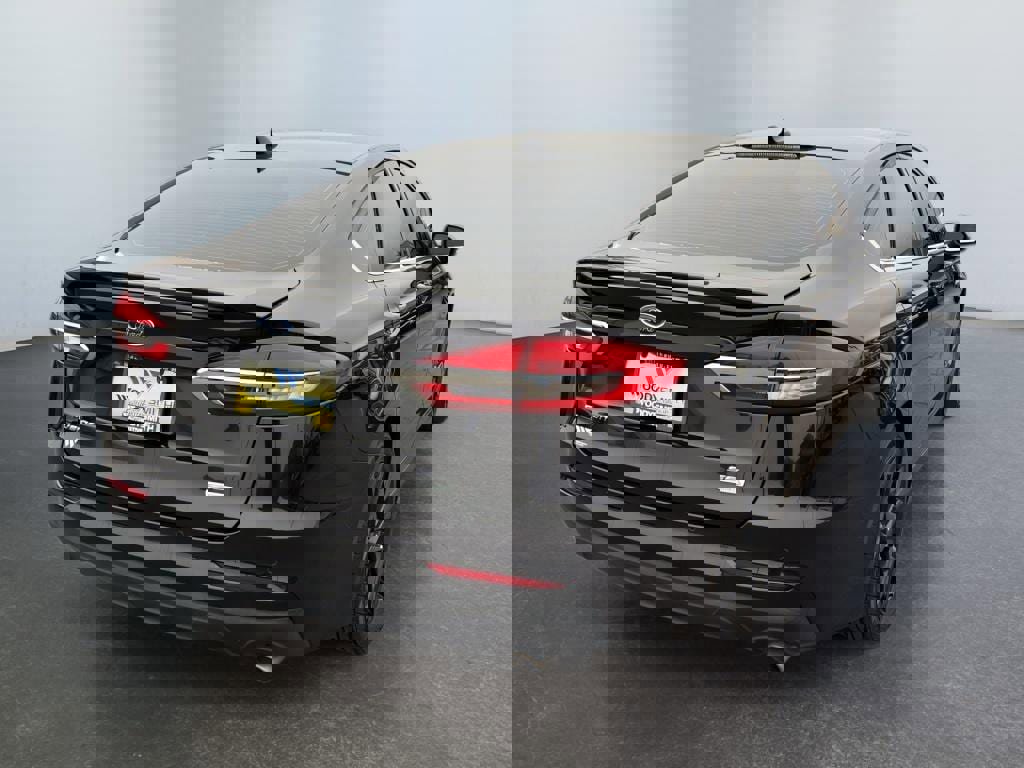 Used 2019 Ford Fusion SE w/ Equipment Group 151A image 5