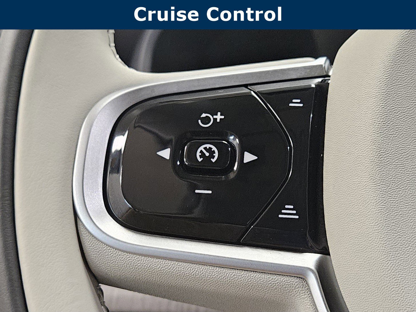 New 2026 Volvo XC90 T8 Ultra w/ Protection Package Premier image 40