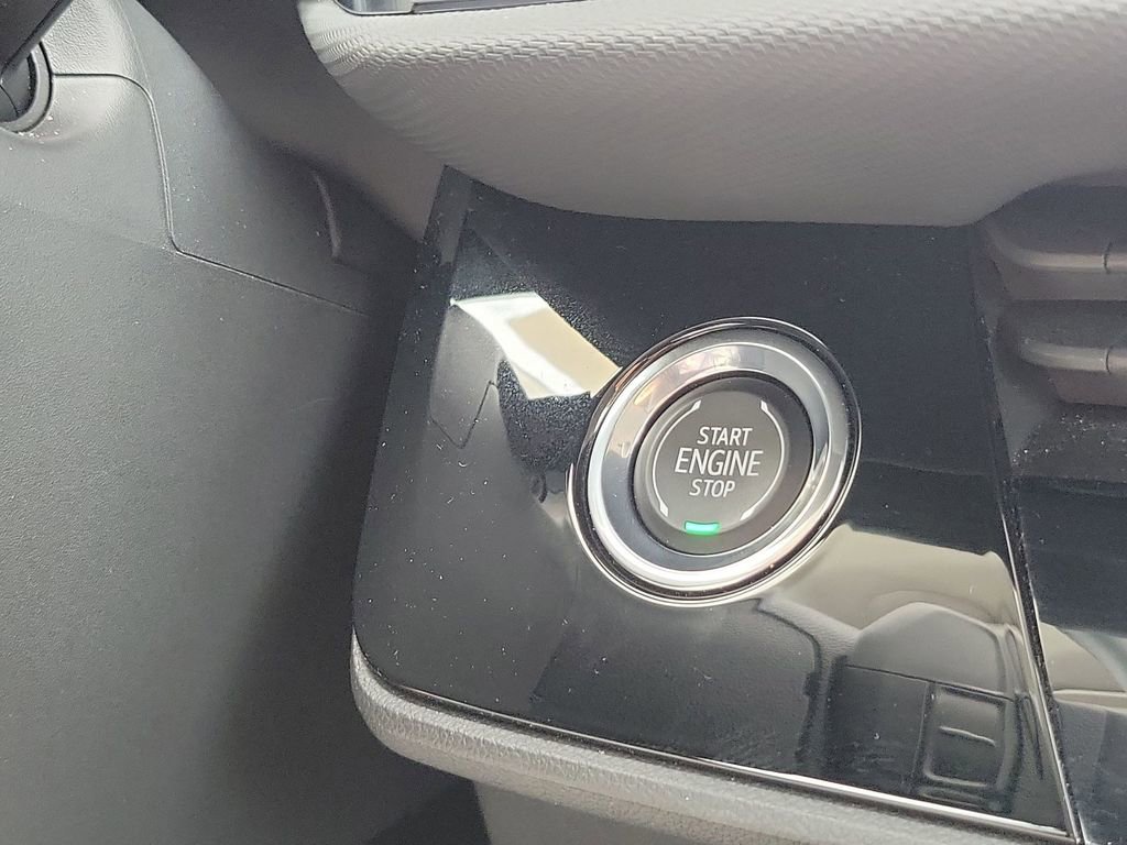 Used 2025 Buick Envision Preferred image 37