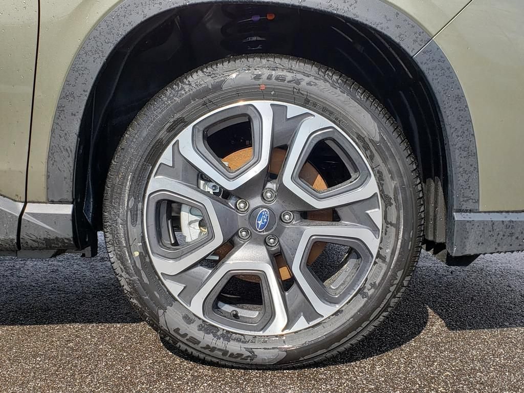 New 2026 Subaru Ascent Limited AWD/4WD image 12