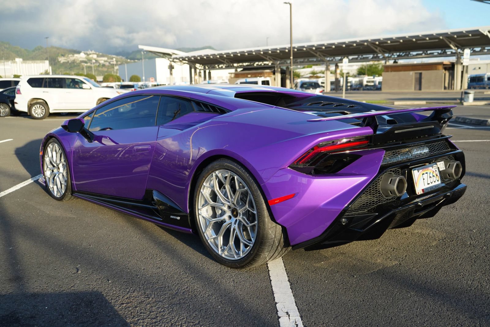 Used 2024 Lamborghini Huracan Tecnica RWD image 27