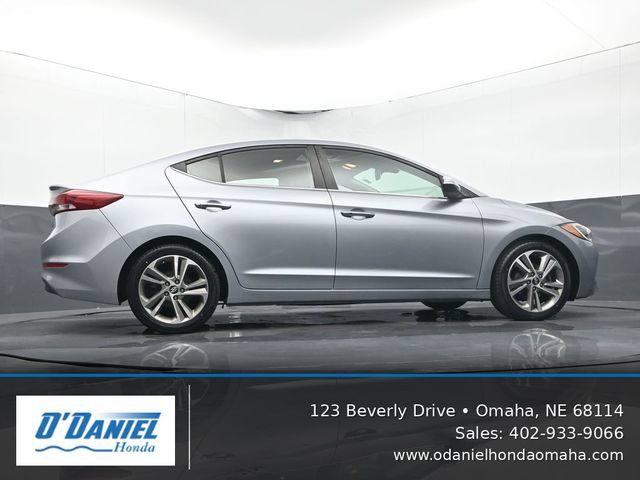 Used 2017 Hyundai Elantra Limited w/ Limited Ultimate Package 09 FWD image 13