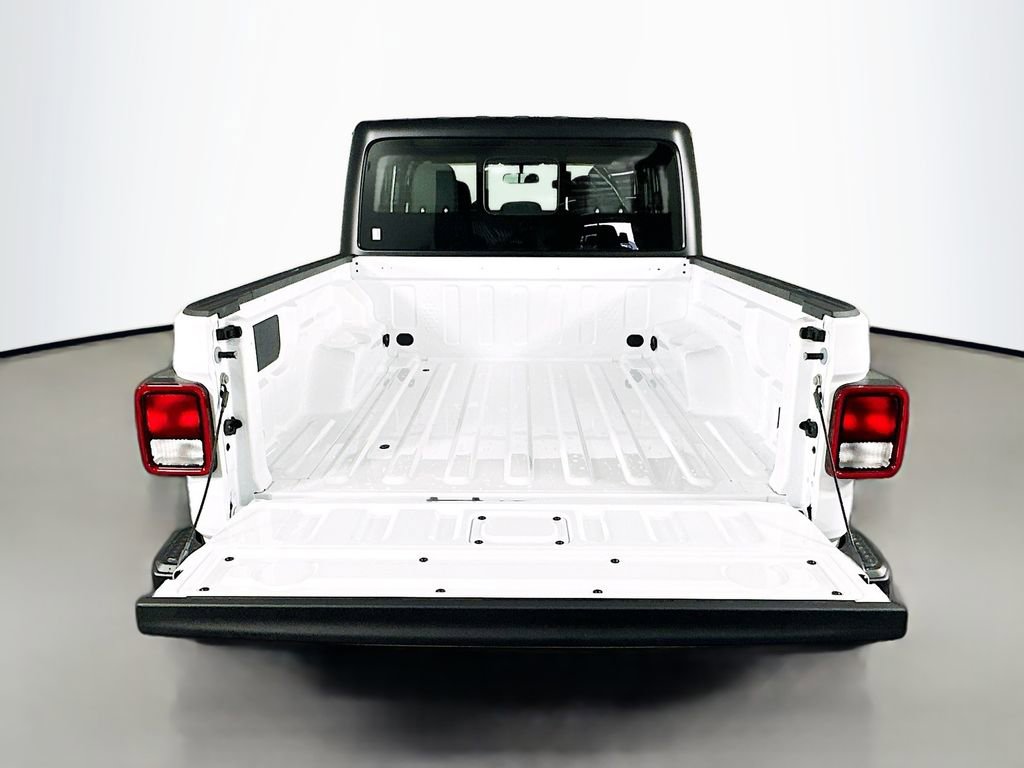 New 2026 Jeep Gladiator Sport image 16