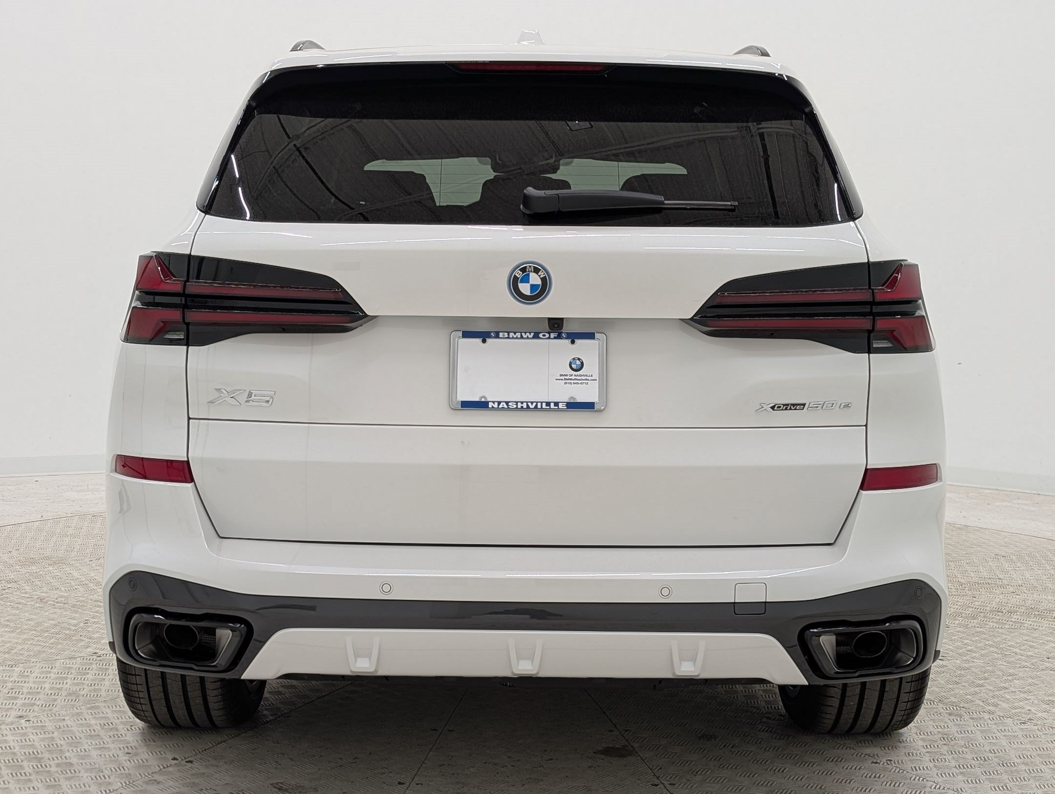 New 2026 BMW X5 xDrive50e w/ M Sport Package AWD/4WD image 10