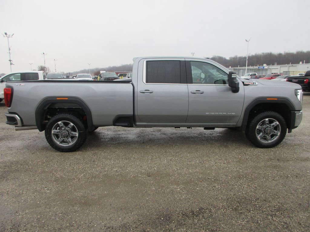 New 2026 GMC Sierra 3500 SLE w/ SLE Value Package image 3