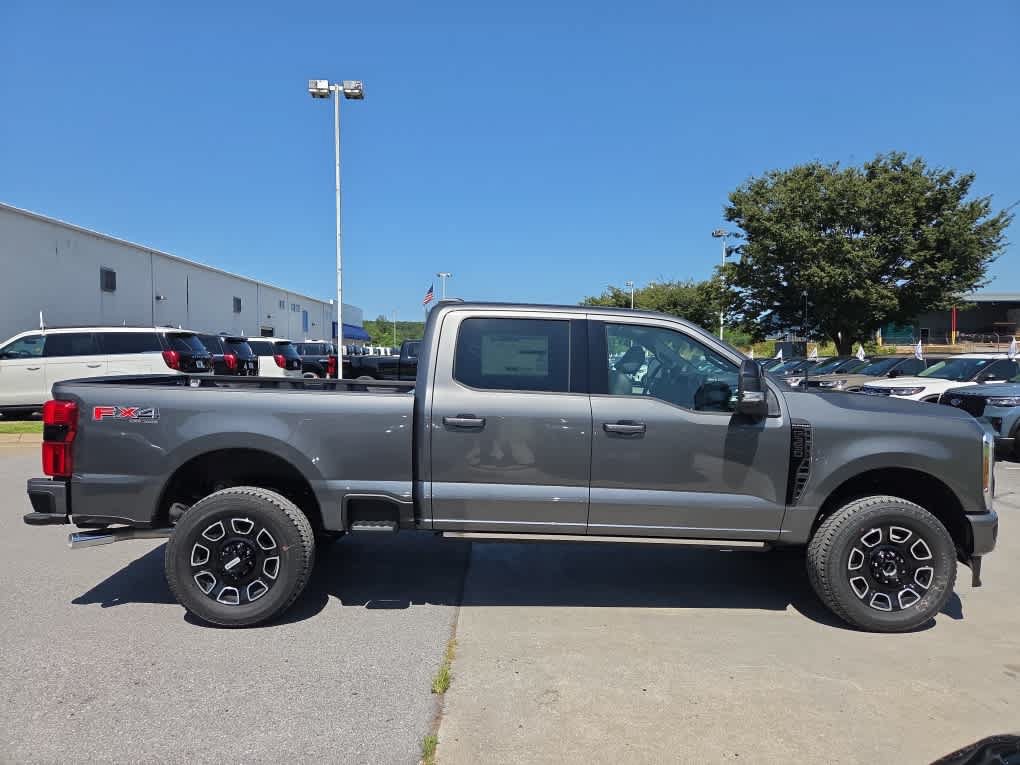 New 2026 Ford F350 Platinum AWD/4WD image 2