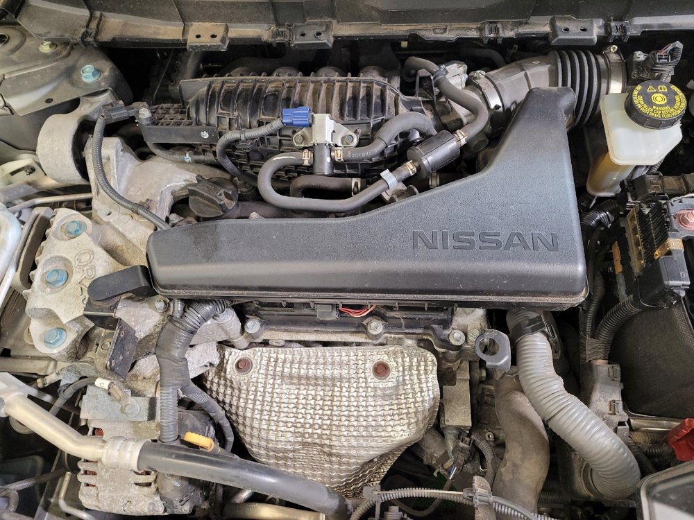 Used 2020 Nissan Rogue SV image 30