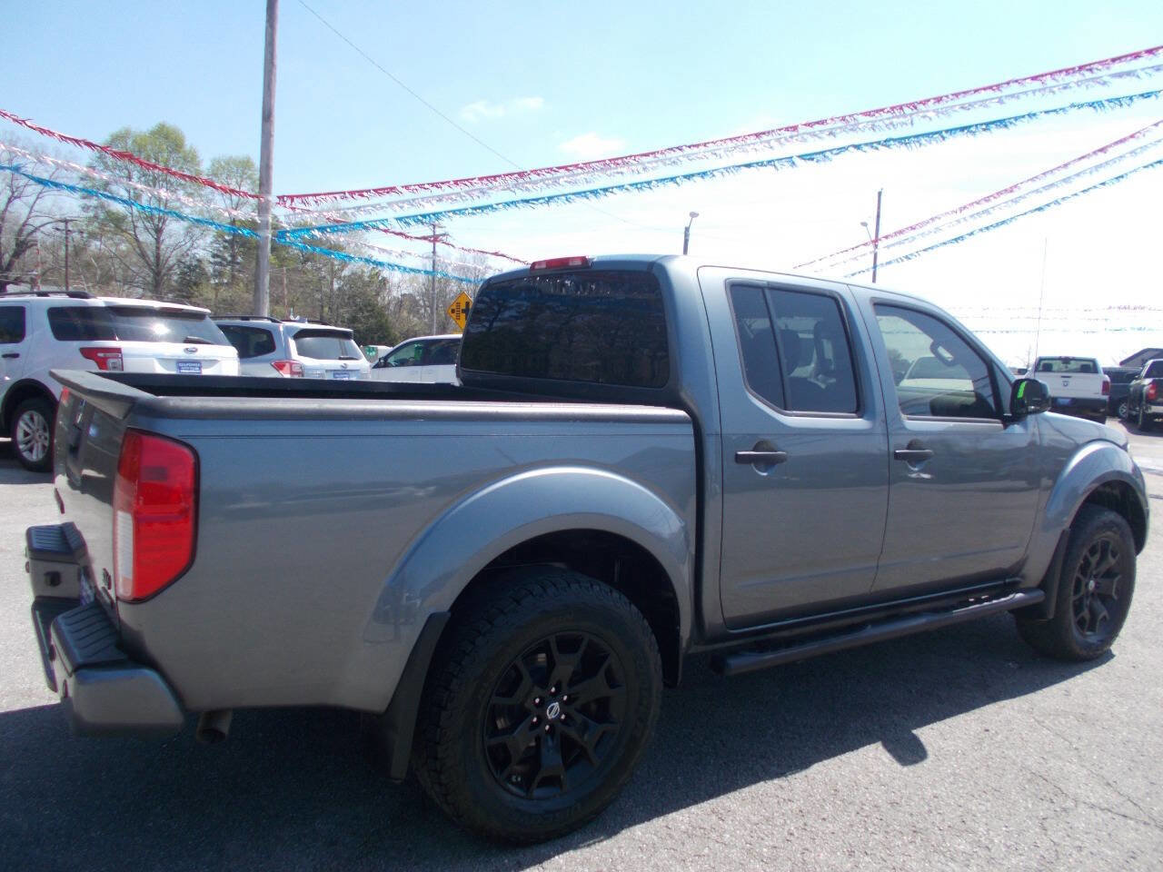 Used 2018 Nissan Frontier SV w/ Value Truck Package image 3