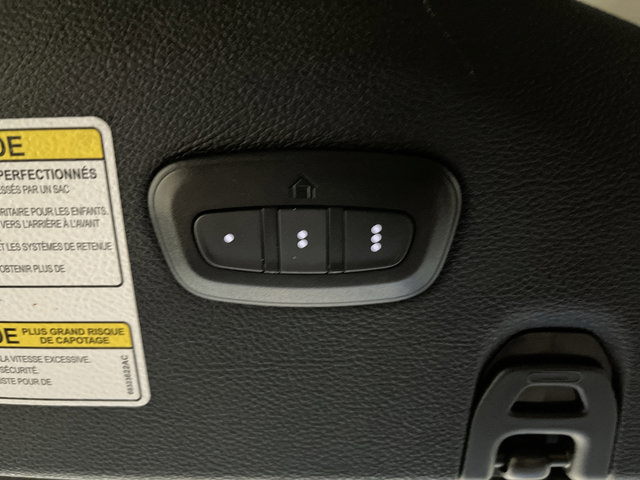 Used 2022 Jeep Wrangler Unlimited Rubicon AWD/4WD image 25