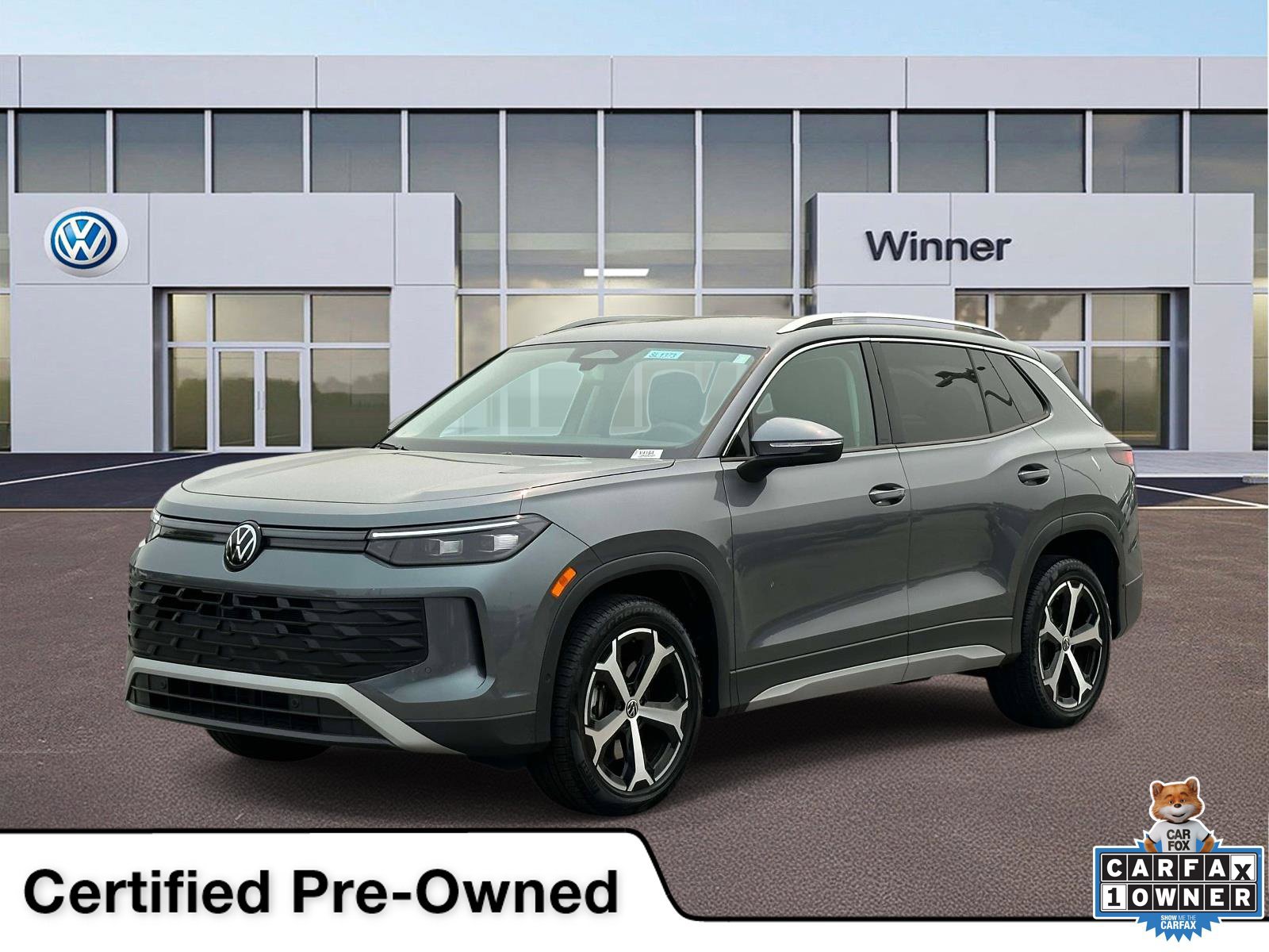 Certified 2025 Volkswagen Tiguan SE