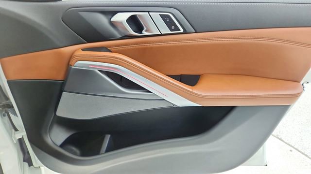 Used 2023 BMW X6 xDrive40i w/ Executive Package image 24