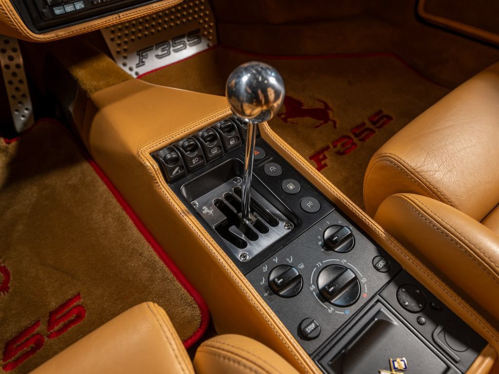 Used 1995 Ferrari F355 GTS RWD image 44