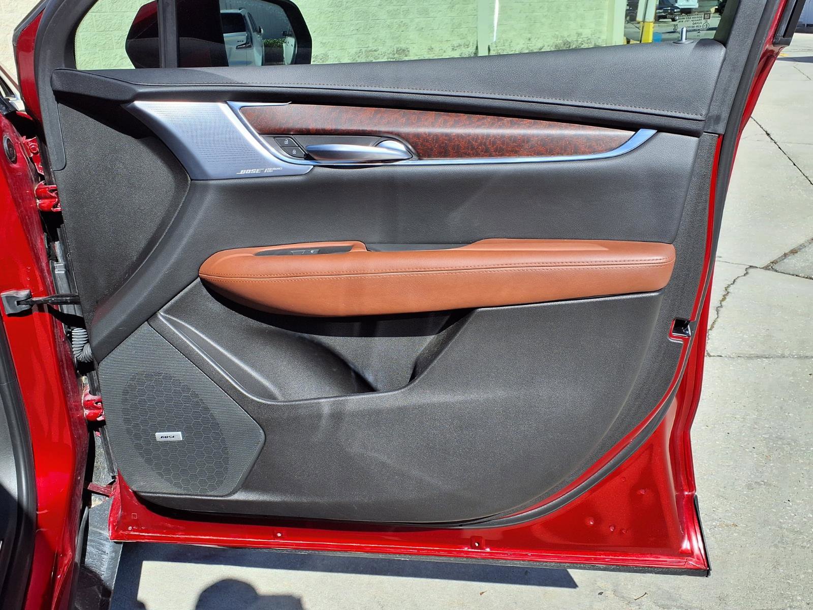 Certified 2024 Cadillac XT5 Premium Luxury w/ Technology Package image 11