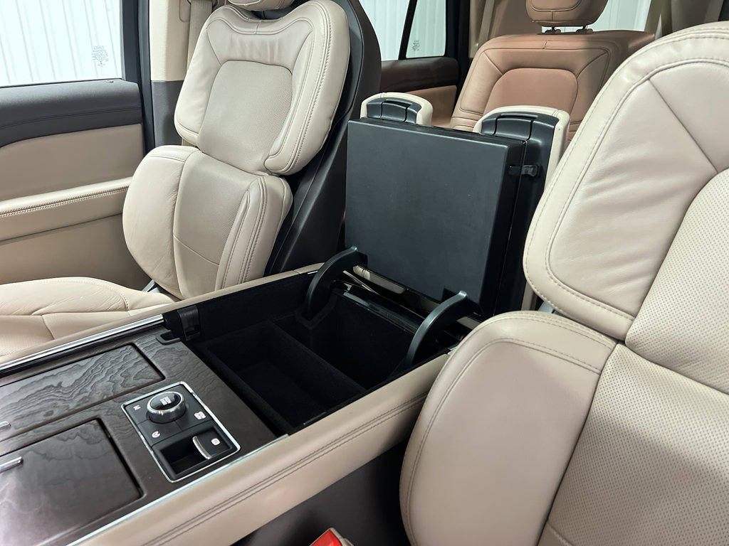 Used 2023 Lincoln Navigator L Reserve image 37