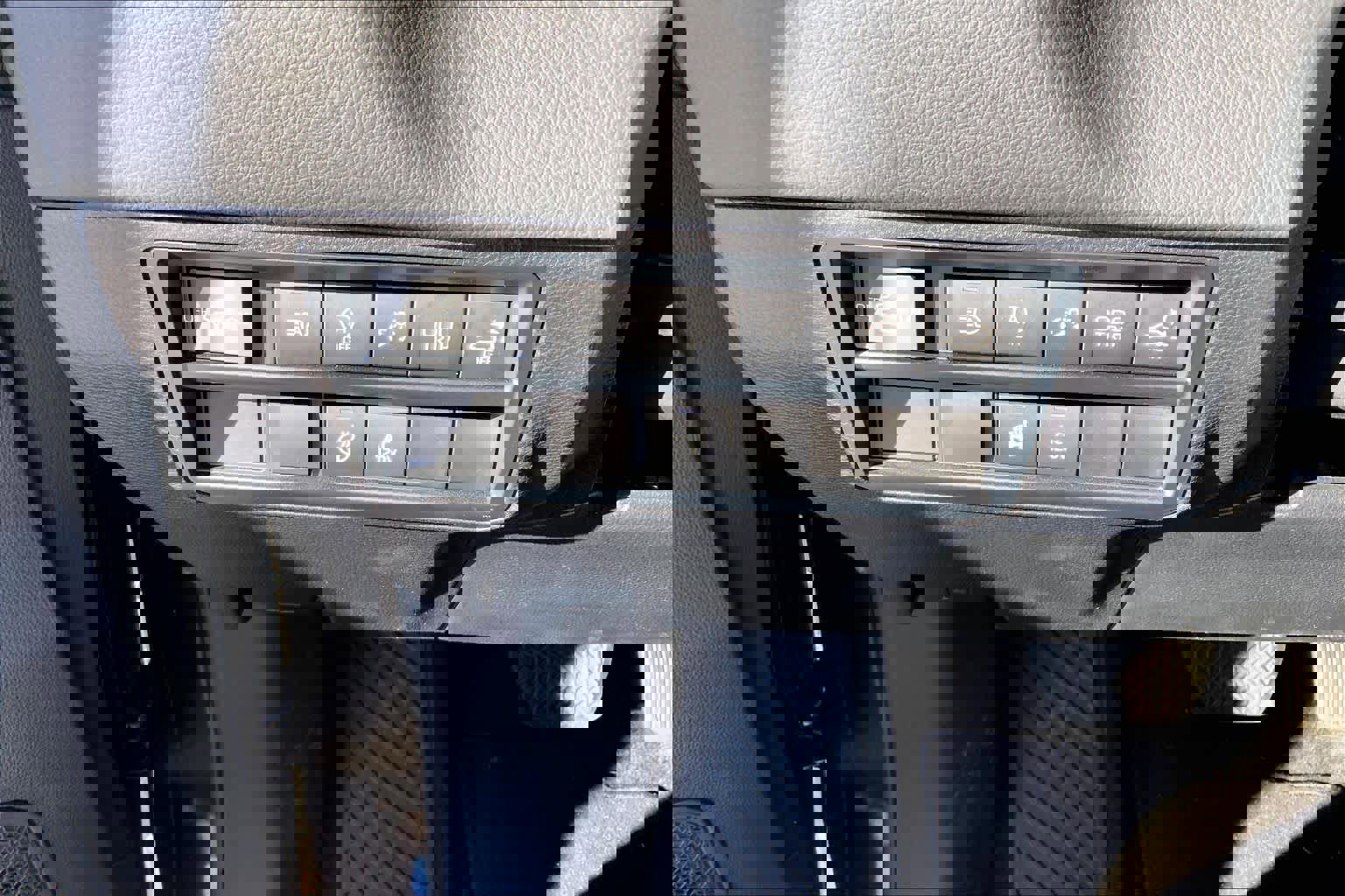 Used 2024 Toyota Tundra Limited image 31