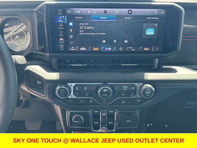 Used 2026 Jeep Wrangler Unlimited Rubicon AWD/4WD image 18