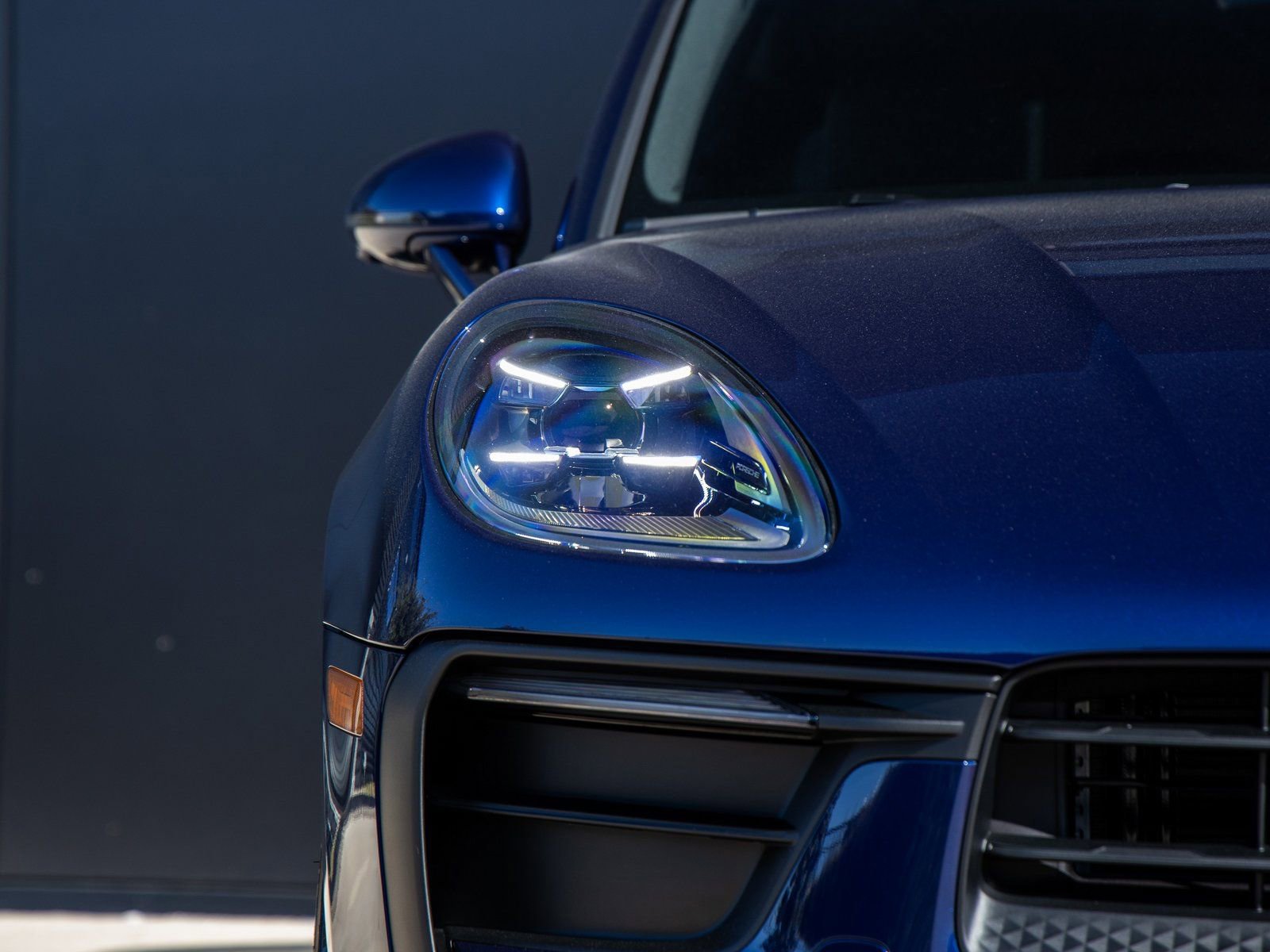 Certified 2026 Porsche Macan image 19