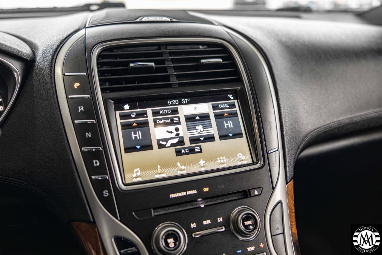 Used 2016 Lincoln MKX Reserve image 16