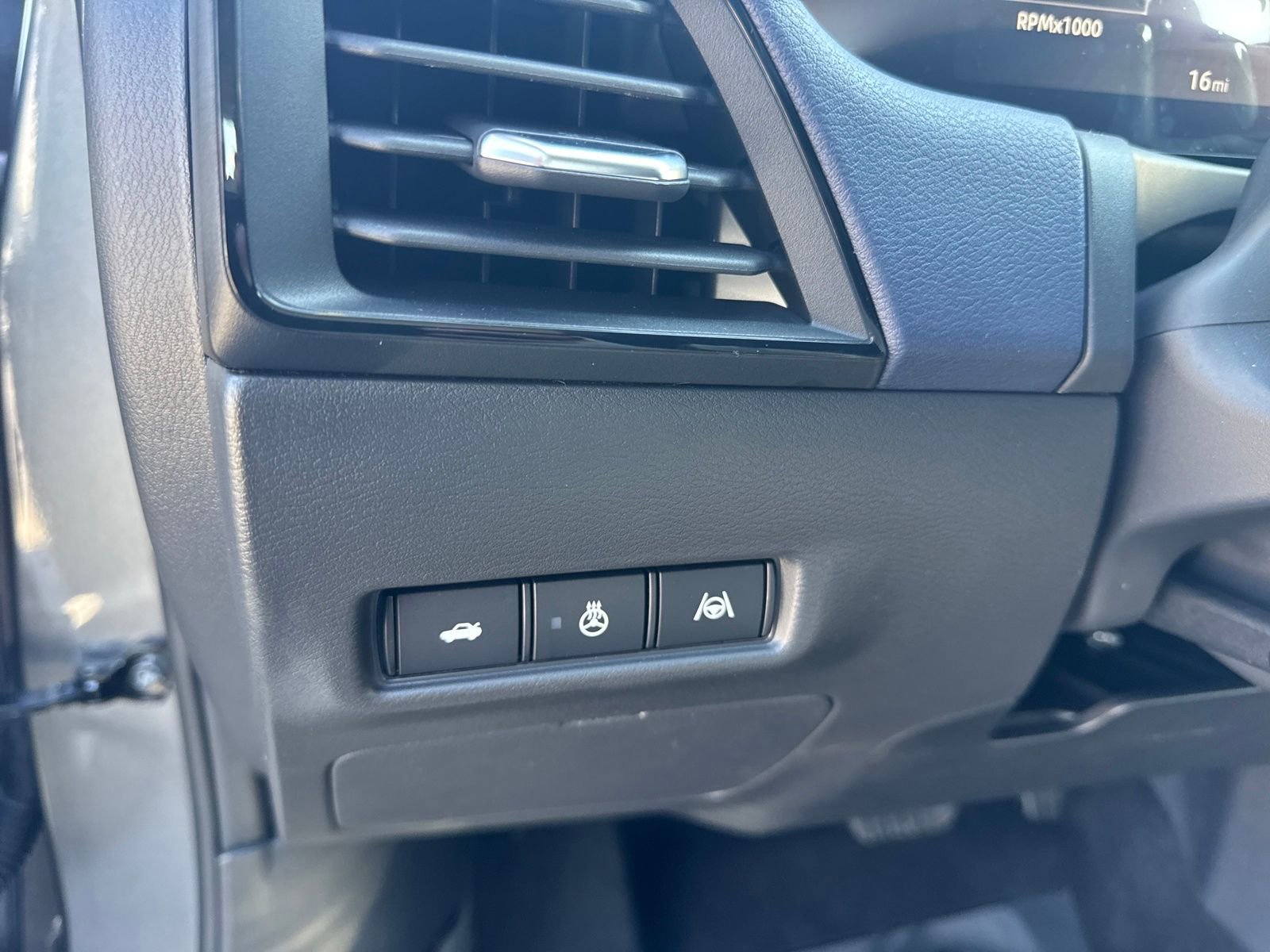 New 2026 Nissan Sentra SL w/ Floor Mat Package image 15