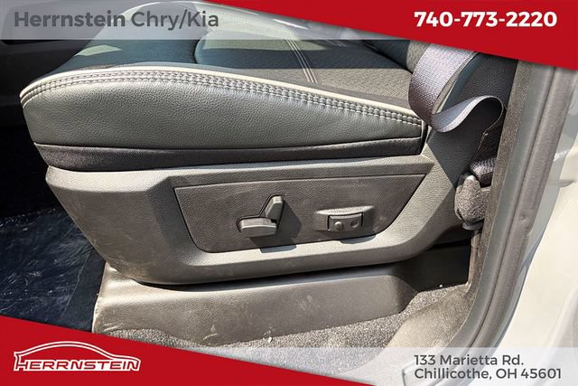 New 2026 RAM 2500 Laramie w/ Night Edition AWD/4WD image 11