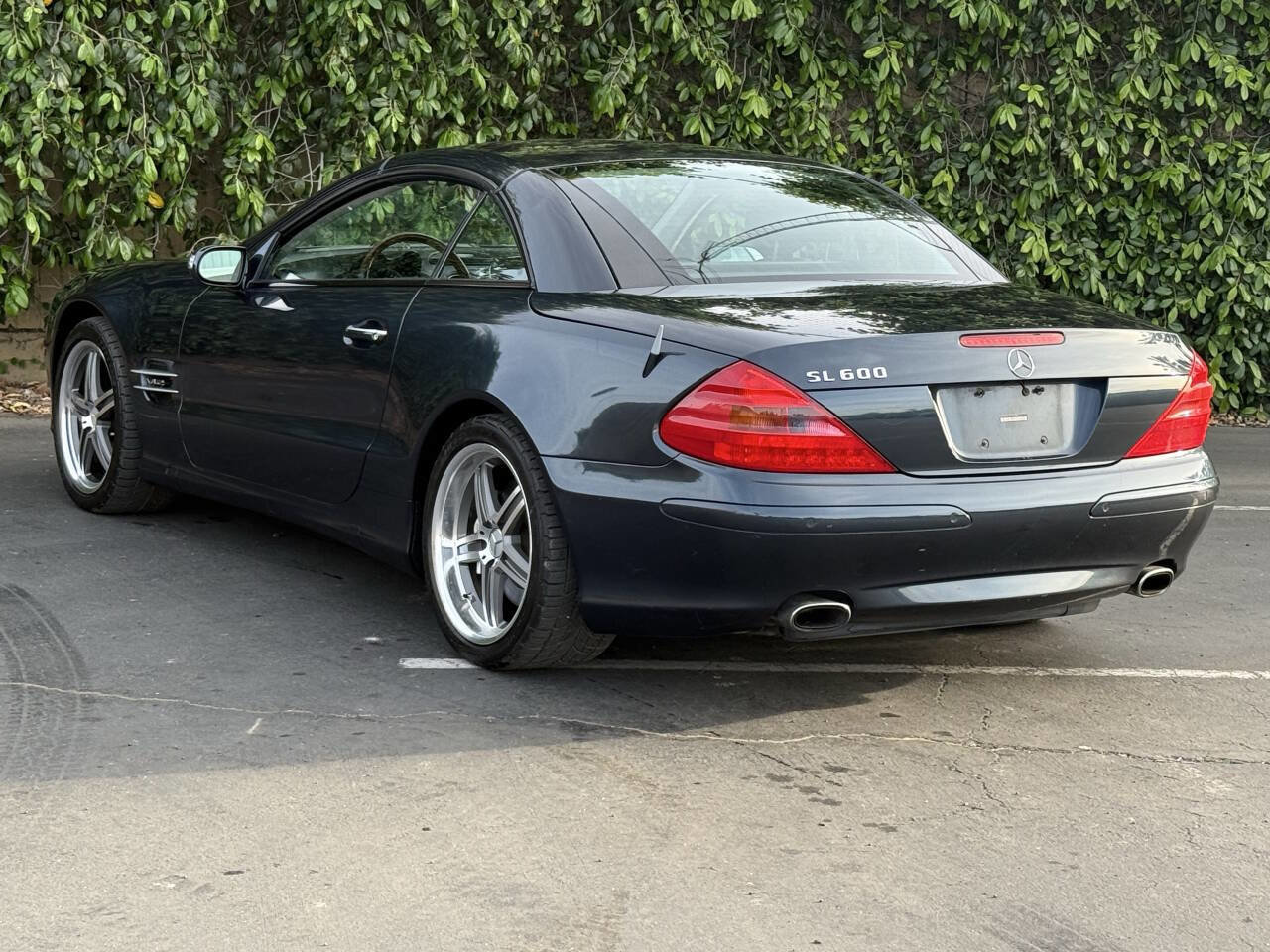 Used 2005 Mercedes-Benz SL 600 image 5