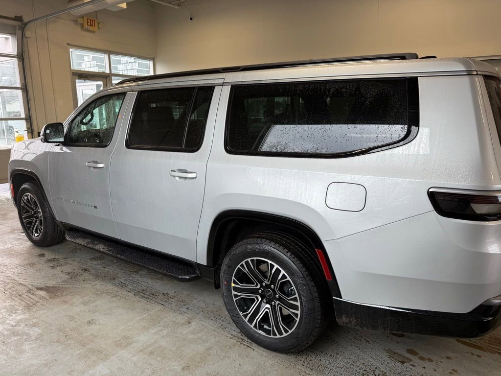 New 2026 Jeep Grand Wagoneer L 4WD w/ Premium Group I image 6