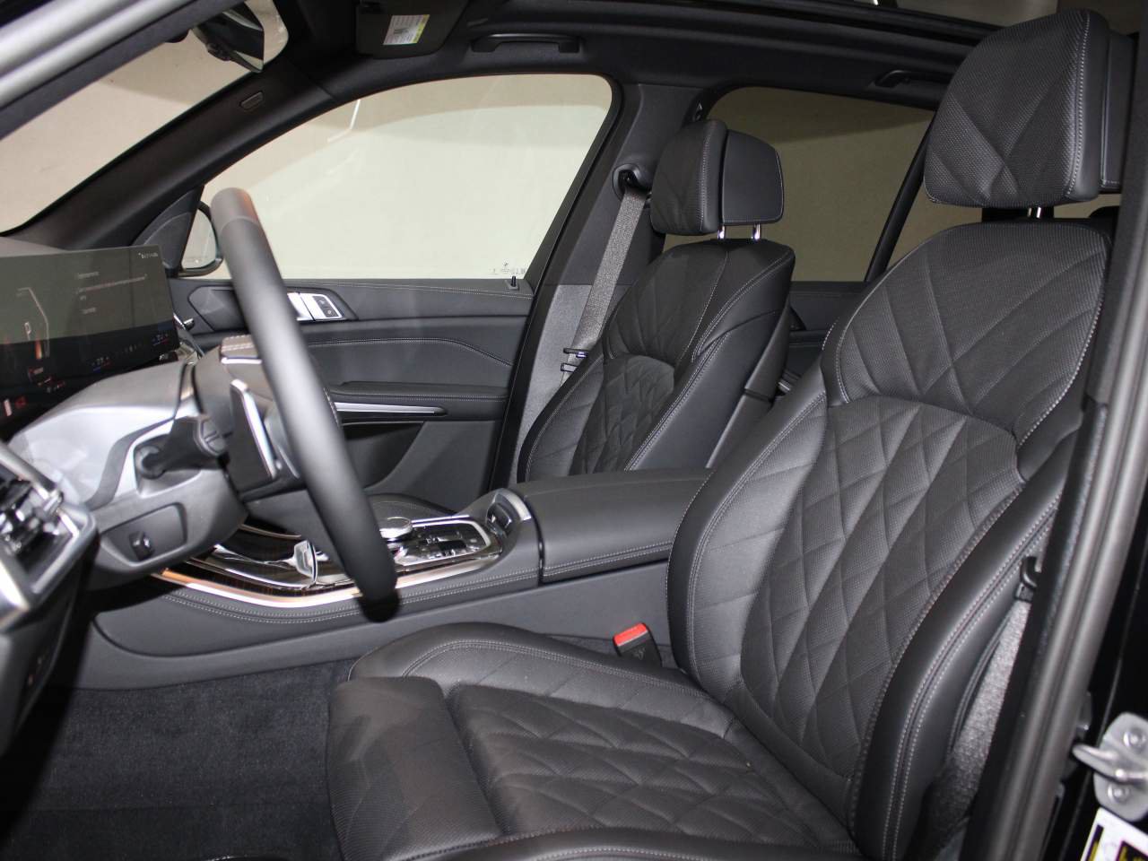 Used 2026 BMW X5 xDrive40i w/ Climate Comfort Package AWD/4WD image 13