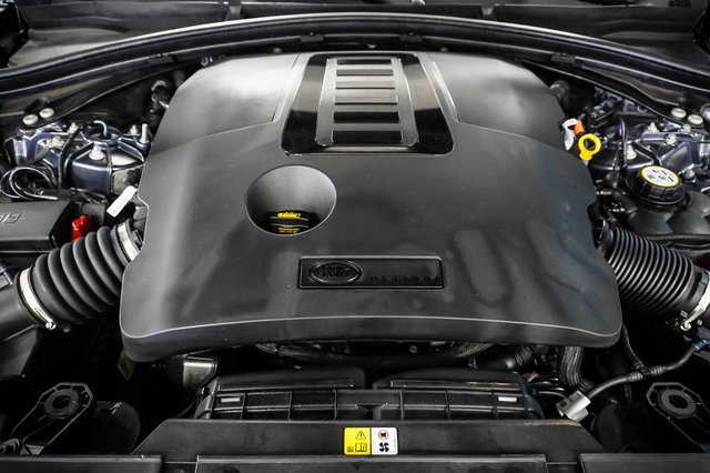 Used 2024 Land Rover Range Rover Velar Dynamic SE image 26