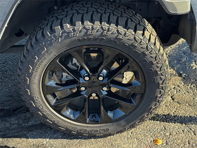 Used 2021 Jeep Wrangler Unlimited Sahara image 9