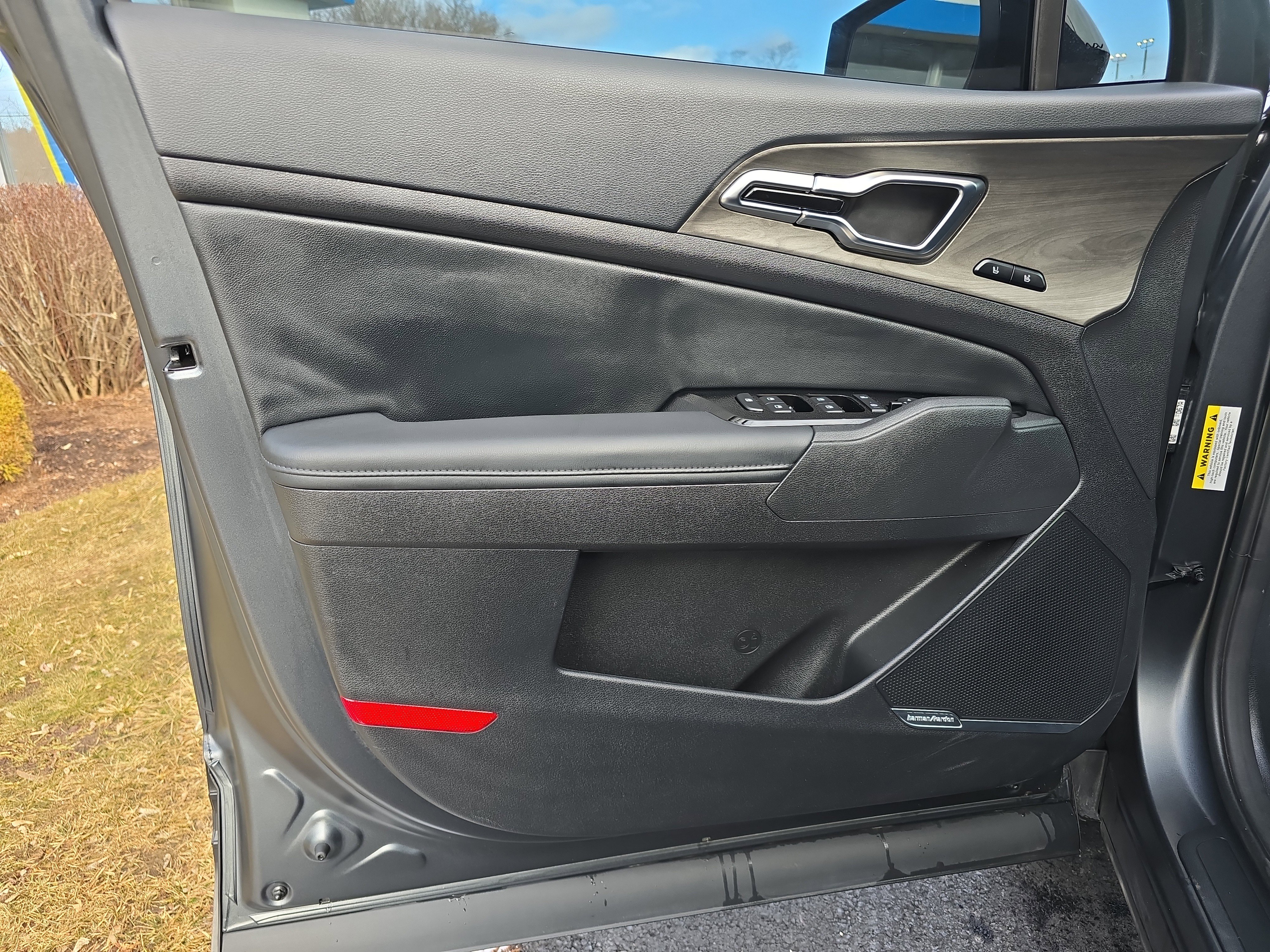 Used 2025 Kia Sportage X-Line Prestige image 16