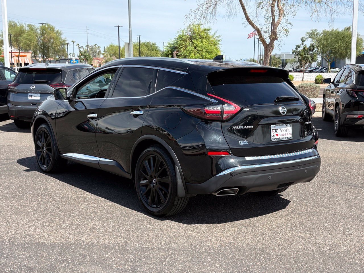 Certified 2021 Nissan Murano Platinum w/ Cargo Package FWD image 4